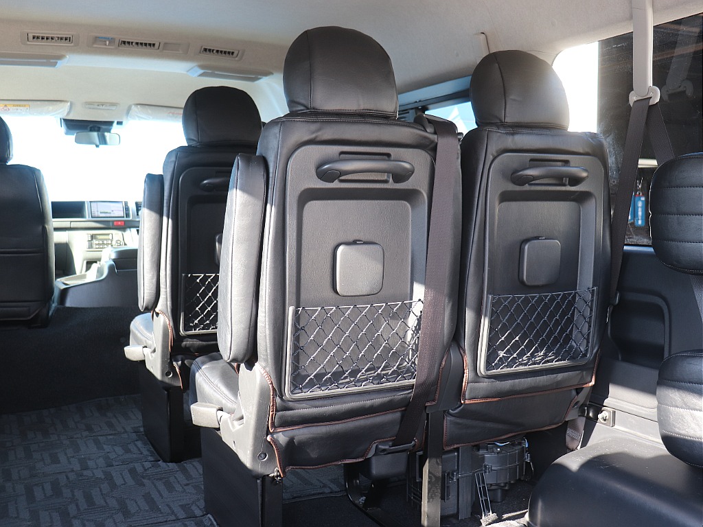 トヨタ ハイエース(27枚目)