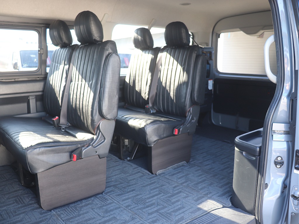 トヨタ ハイエース(28枚目)