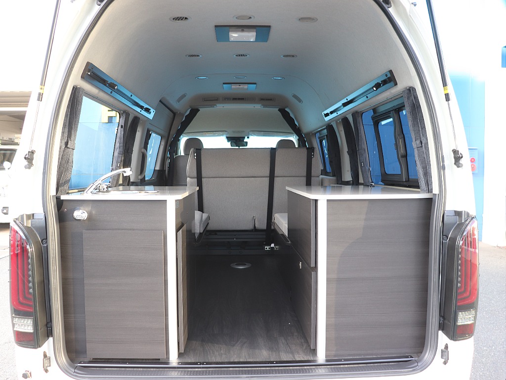 トヨタ&nbsp;ハイエースコミューター&nbsp;2.7GL 4WD&nbsp;MOBYDICK 【COM CAM】&nbsp;福岡県の詳細画像&nbsp;その15