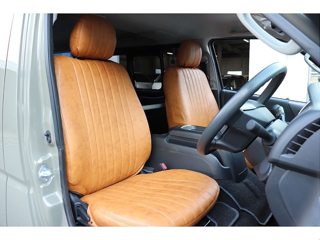 トヨタ ハイエースバン(20枚目)