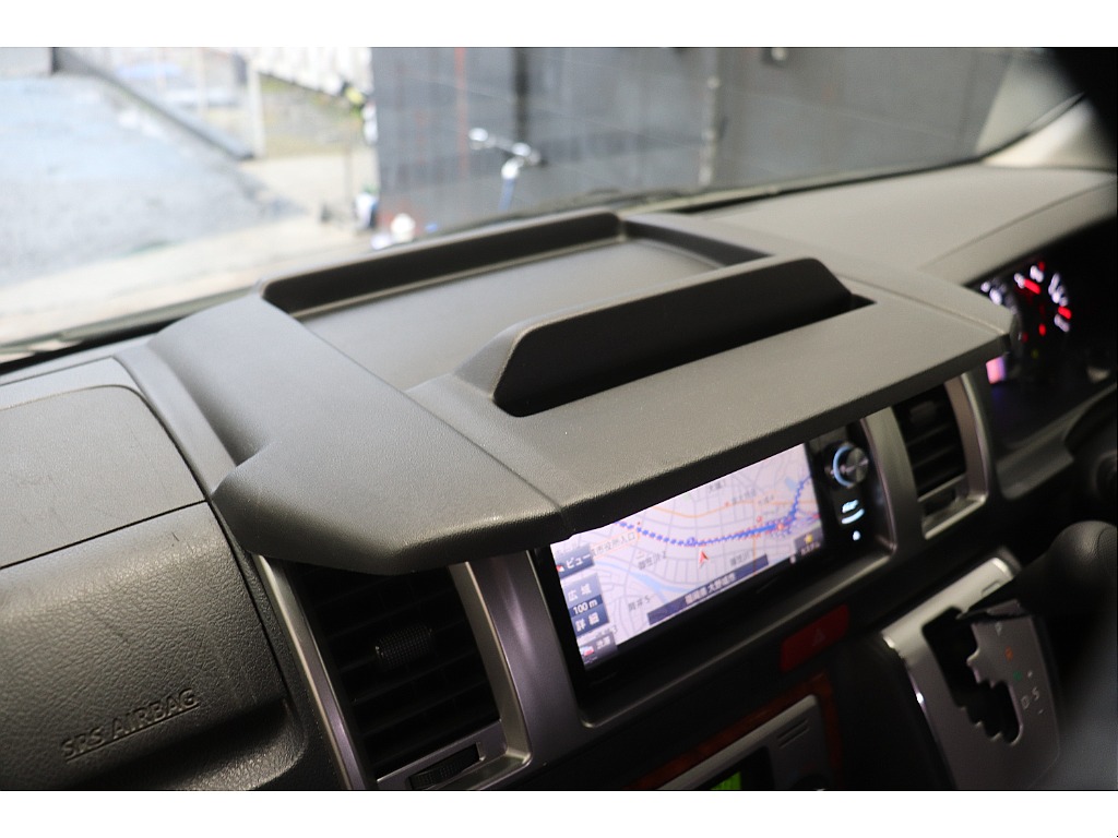 ハイエースの事なら専門店のフレックス福岡店へ！　現金を減らしにくいローン購入や、経費が使える法人様にぴったりのリースなどハイエースライフを始めるお手伝いを致します！