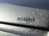 メーカーオプションのSRSエアバック完備