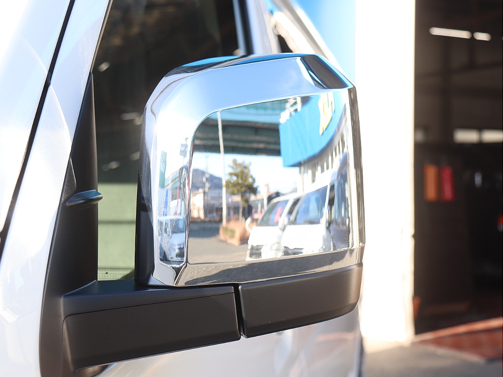 ハイエースの事なら専門店のフレックス福岡店へ！　現金を減らしにくいローン購入や、経費が使える法人様にぴったりのリースなどハイエースライフを始めるお手伝いを致します！