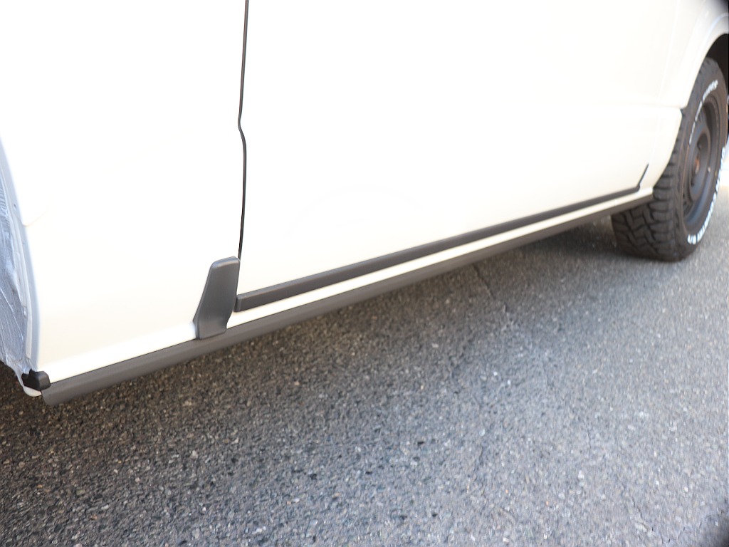 ハイエースの事なら専門店のフレックス福岡店へ！　現金を減らしにくいローン購入や、経費が使える法人様にぴったりのリースなどハイエースライフを始めるお手伝いを致します！