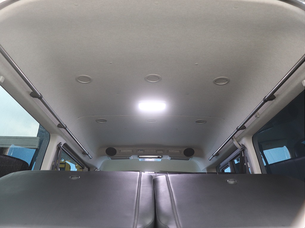 トヨタ ハイエース(17枚目)