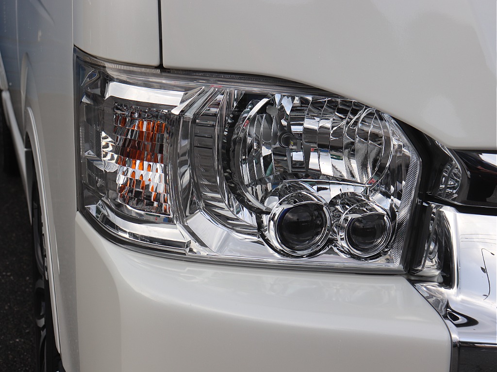 ハイエースの事なら専門店のフレックス福岡店へ！　現金を減らしにくいローン購入や、経費が使える法人様にぴったりのリースなどハイエースライフを始めるお手伝いをいたします！