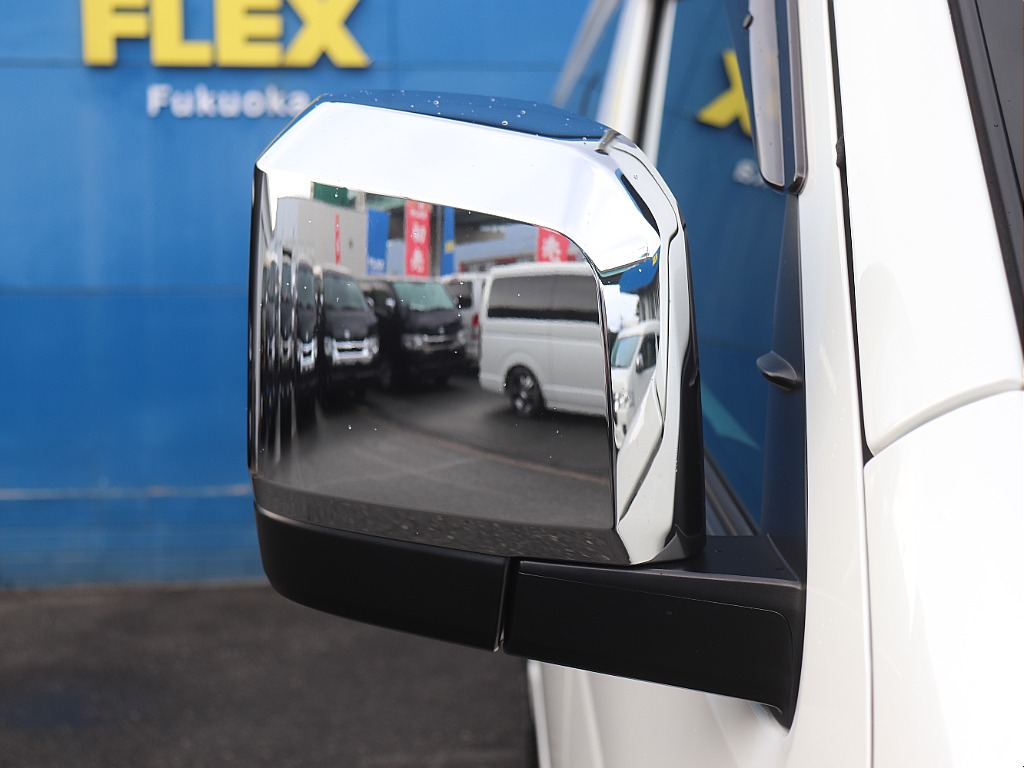 ハイエースの事なら専門店のフレックス福岡店へ！　現金を減らしにくいローン購入や、経費が使える法人様にぴったりのリースなどハイエースライフを始めるお手伝いをいたします！