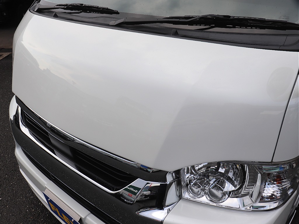 トヨタ ハイエース(7枚目)