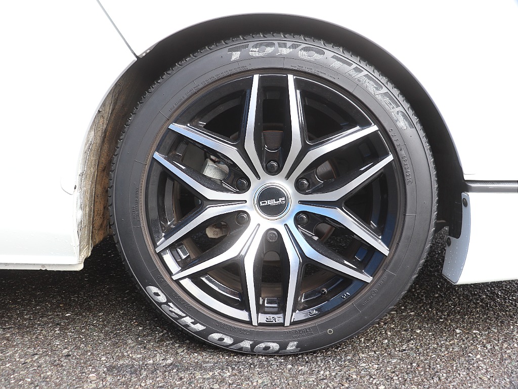 トヨタ ハイエース(8枚目)