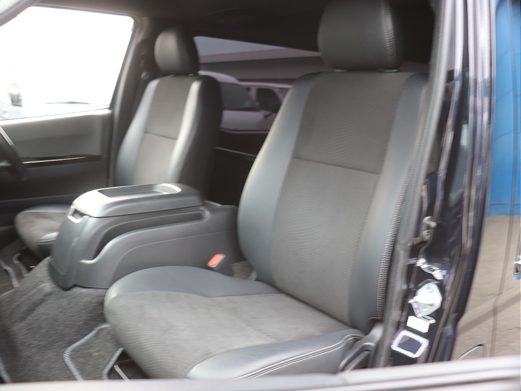 トヨタ ハイエースバン(15枚目)