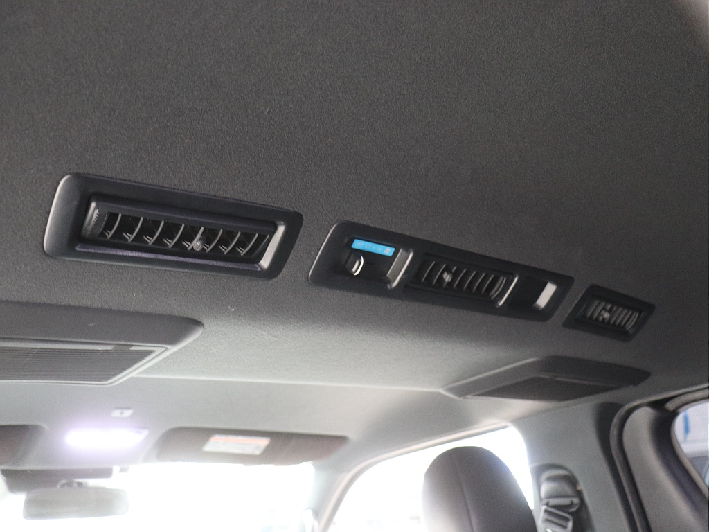 トヨタ ハイエースバン(31枚目)