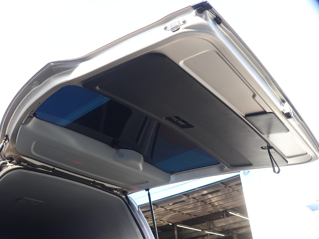 ハイエースの事なら専門店のフレックス福岡店へ！　現金を減らしにくいローン購入や、経費が使える法人様にぴったりのリースなどハイエースライフを始めるお手伝いをいたします！