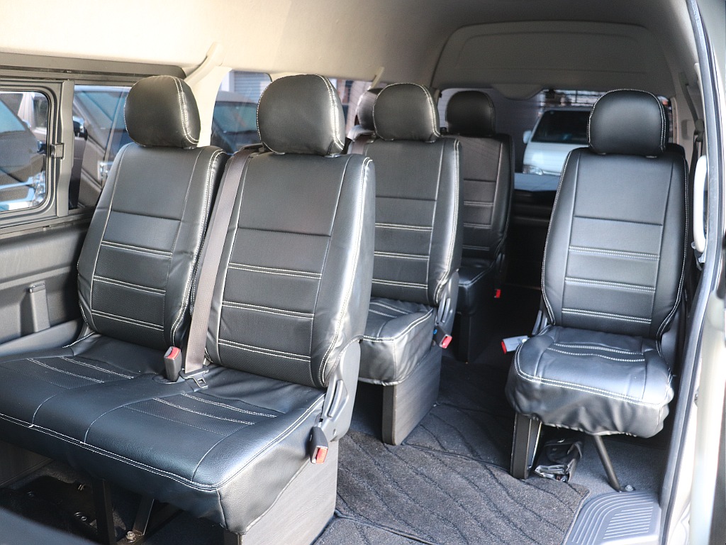 ハイエースの事なら専門店のフレックス福岡店へ！　現金を減らしにくいローン購入や、経費が使える法人様にぴったりのリースなどハイエースライフを始めるお手伝いをいたします！