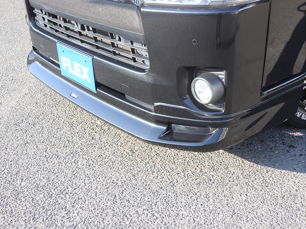 トヨタ ハイエースバン(3枚目)