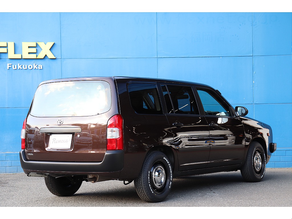 ハイエースの事なら専門店のフレックス福岡店へ！　現金を減らしにくいローン購入や、経費が使える法人様にぴったりのリースなどハイエースライフを始めるお手伝いをいたします！