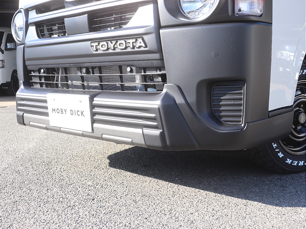 トヨタ ハイエースバン(3枚目)