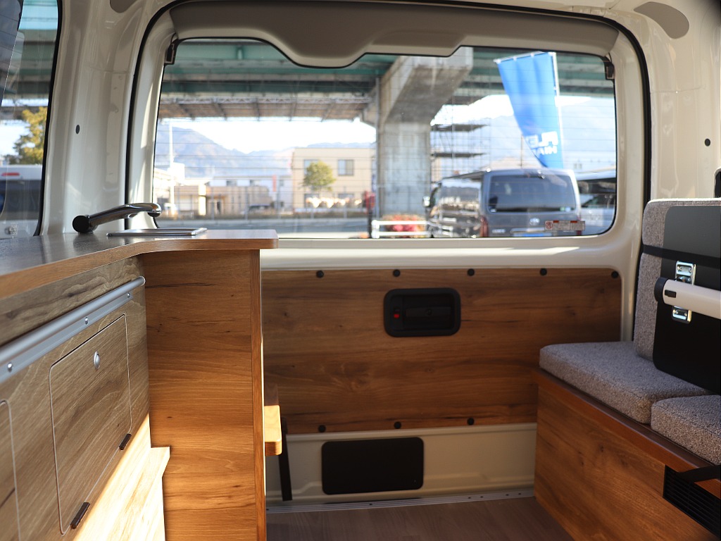 トヨタ ハイエースバン(27枚目)