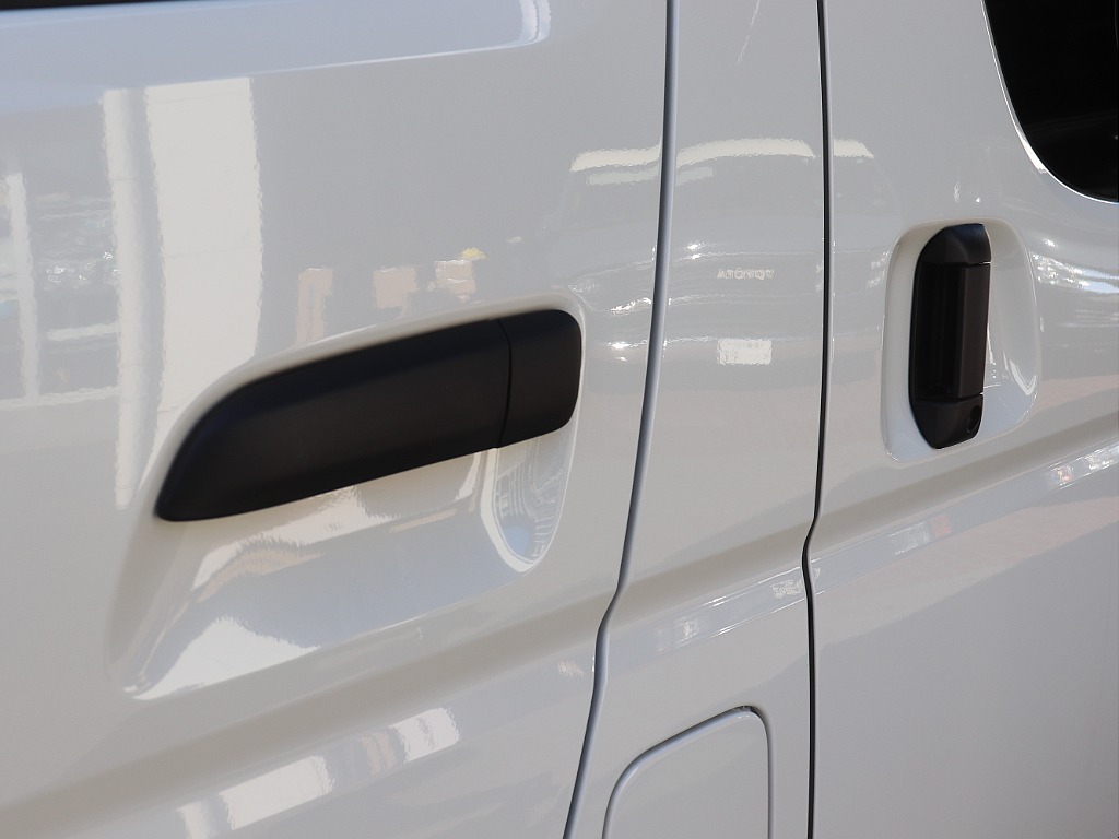 トヨタ ハイエースバン(47枚目)