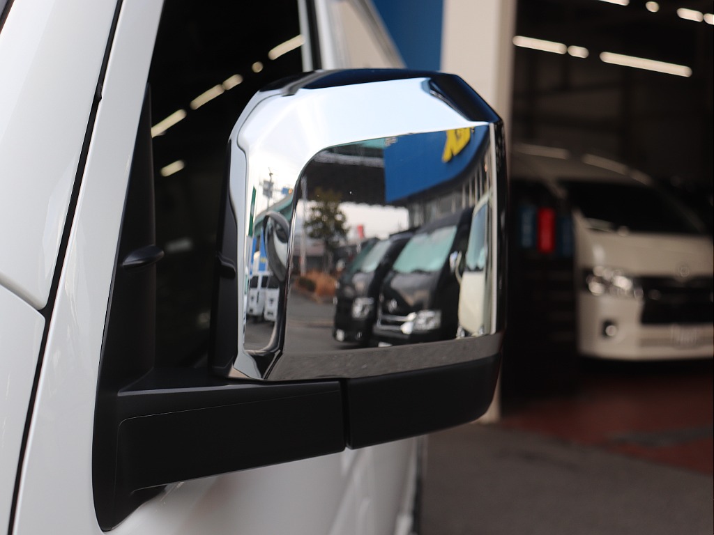 ハイエースの事なら専門店のフレックス福岡店へ！　現金を減らしにくいローン購入や、経費が使える法人様にぴったりのリースなどハイエースライフを始めるお手伝いをいたします！