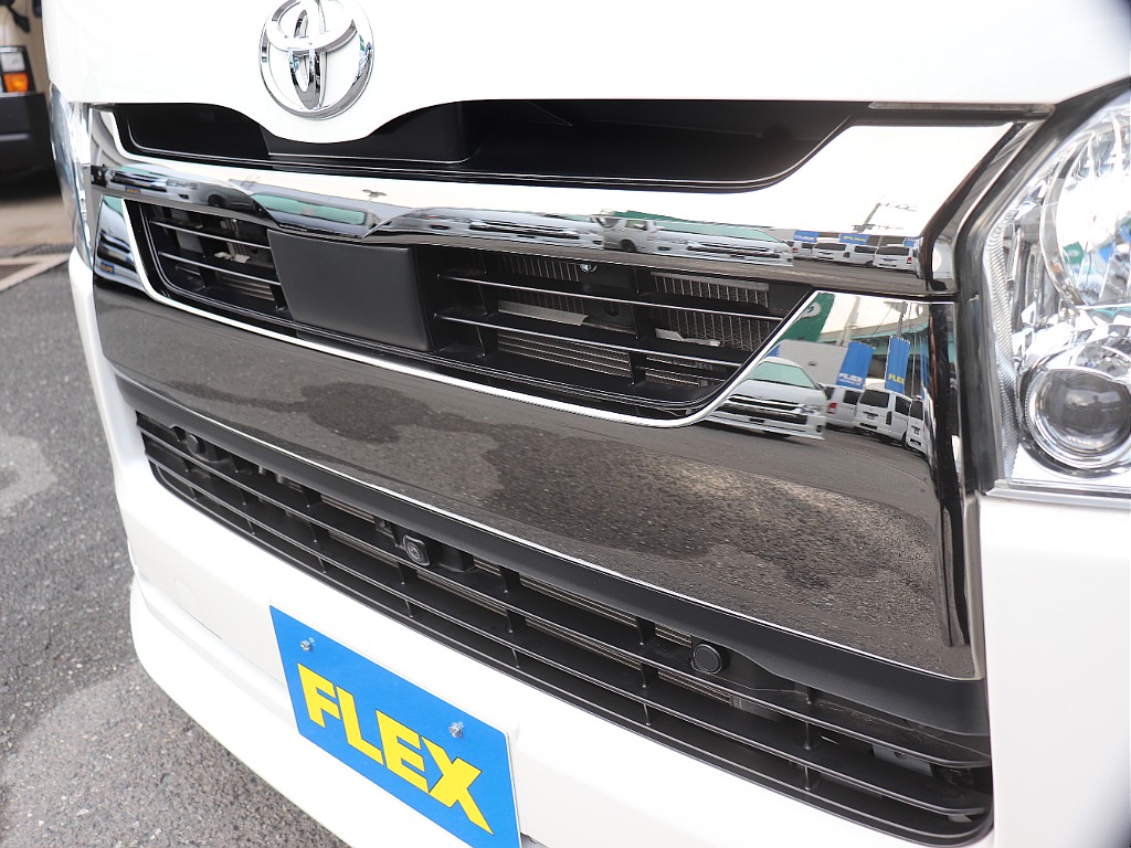 ハイエースの事なら専門店のフレックス福岡店へ！　現金を減らしにくいローン購入や、経費が使える法人様にぴったりのリースなどハイエースライフを始めるお手伝いをいたします！