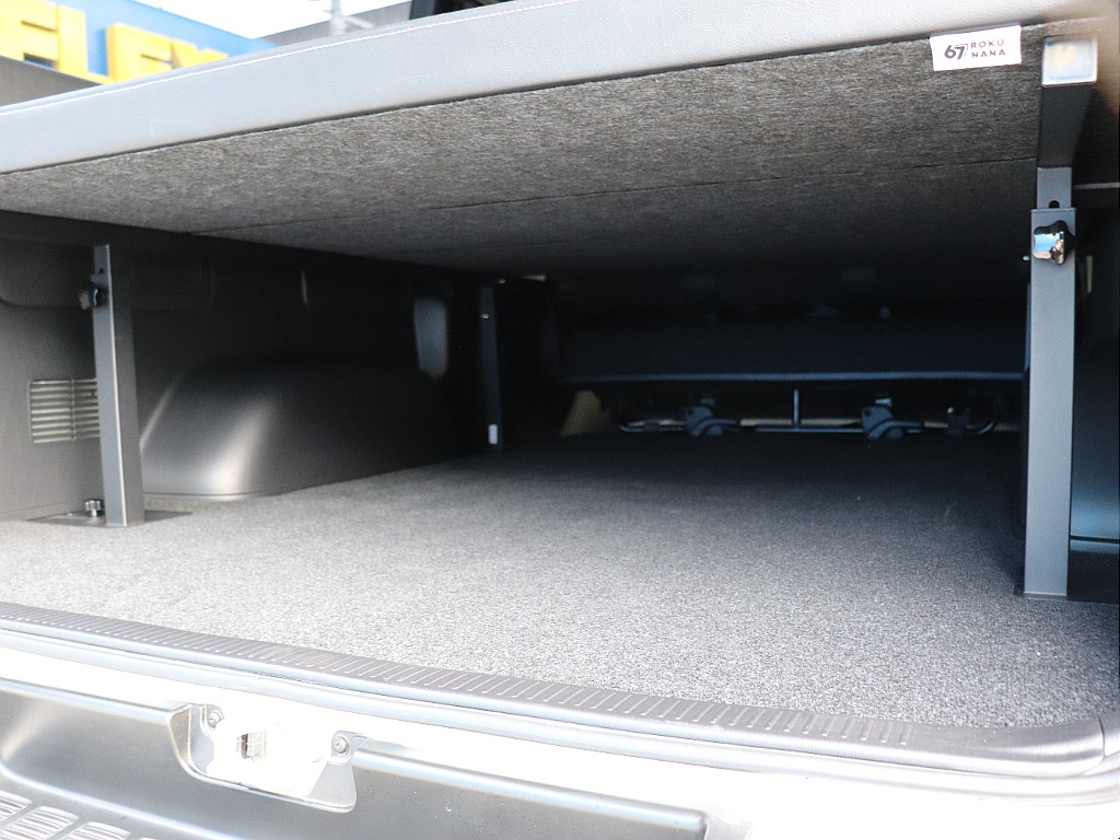 ハイエースの事なら専門店のフレックス福岡店へ！　現金を減らしにくいローン購入や、経費が使える法人様にぴったりのリースなどハイエースライフを始めるお手伝いをいたします！