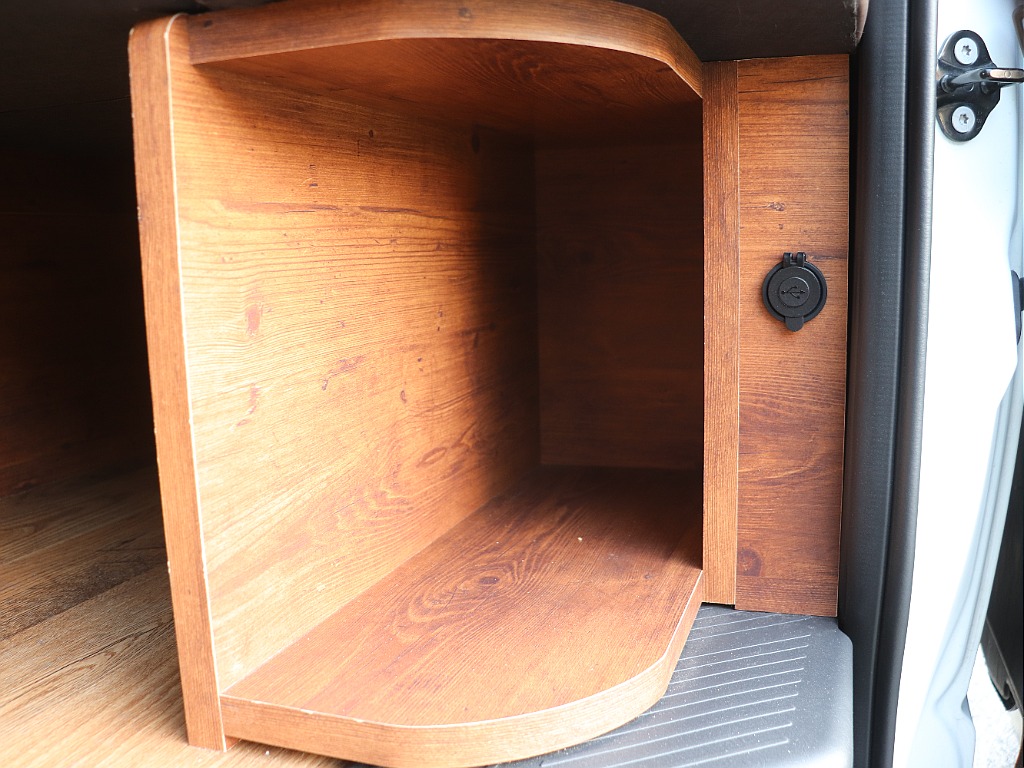 トヨタ ハイエース(18枚目)