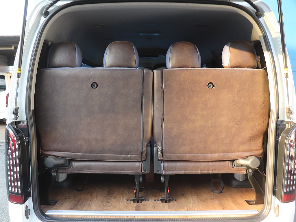 トヨタ ハイエース(21枚目)