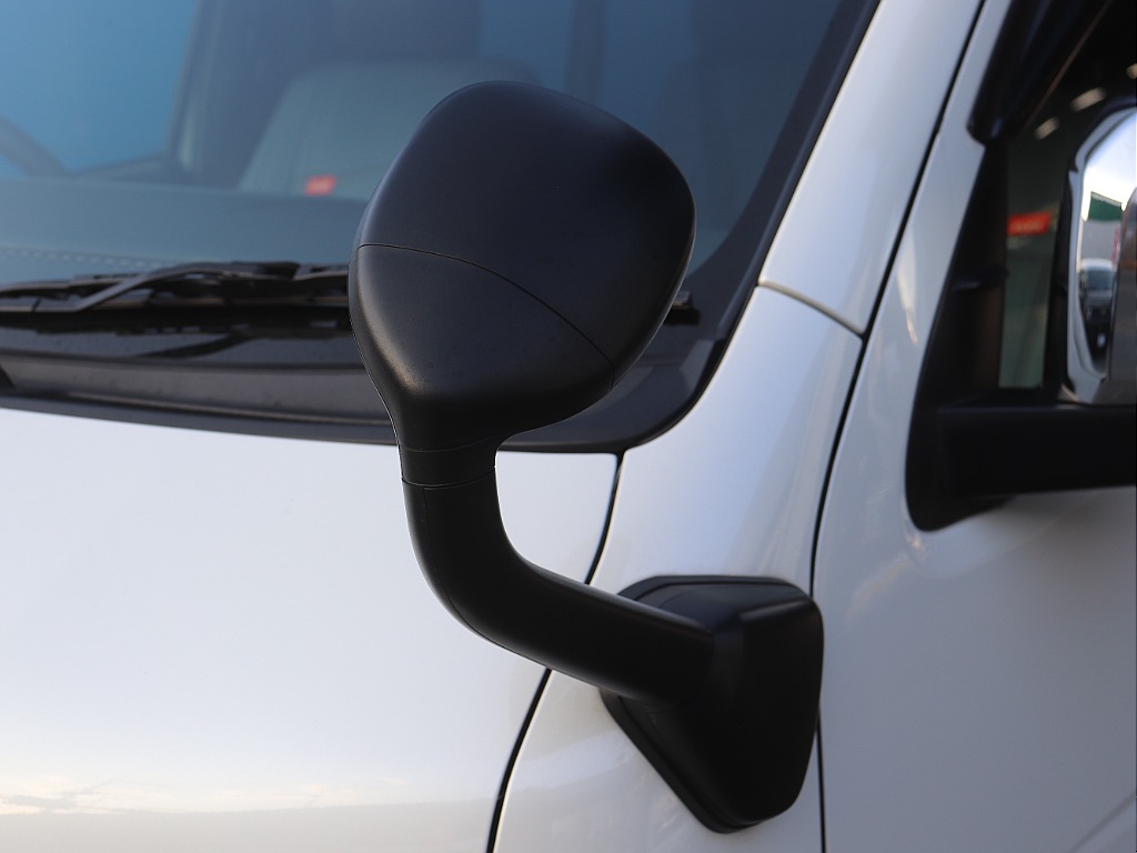 トヨタ ハイエース(34枚目)