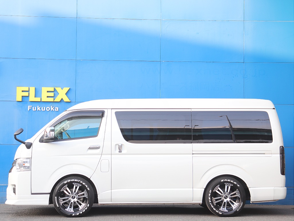 トヨタ ハイエース(6枚目)