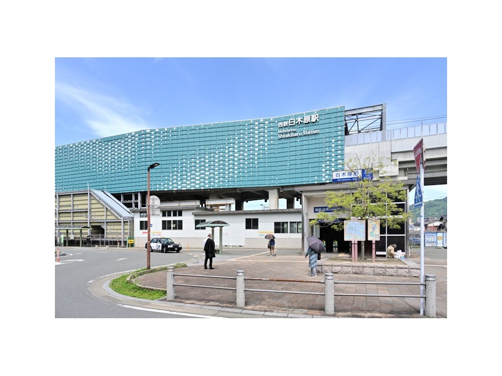 ハイエース福岡店は九州エリア最大級の取り扱い台数を誇る専門店です！キャンピングも取り扱い有り！