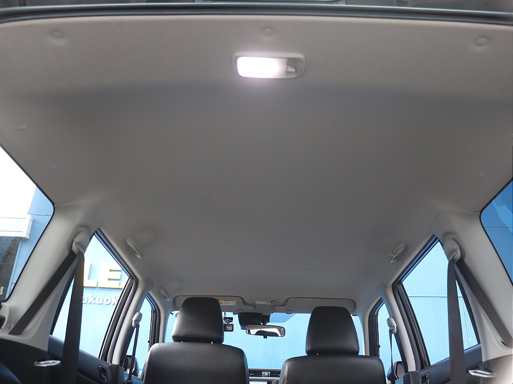 室内灯LEDは明るく照らしてくれます♪