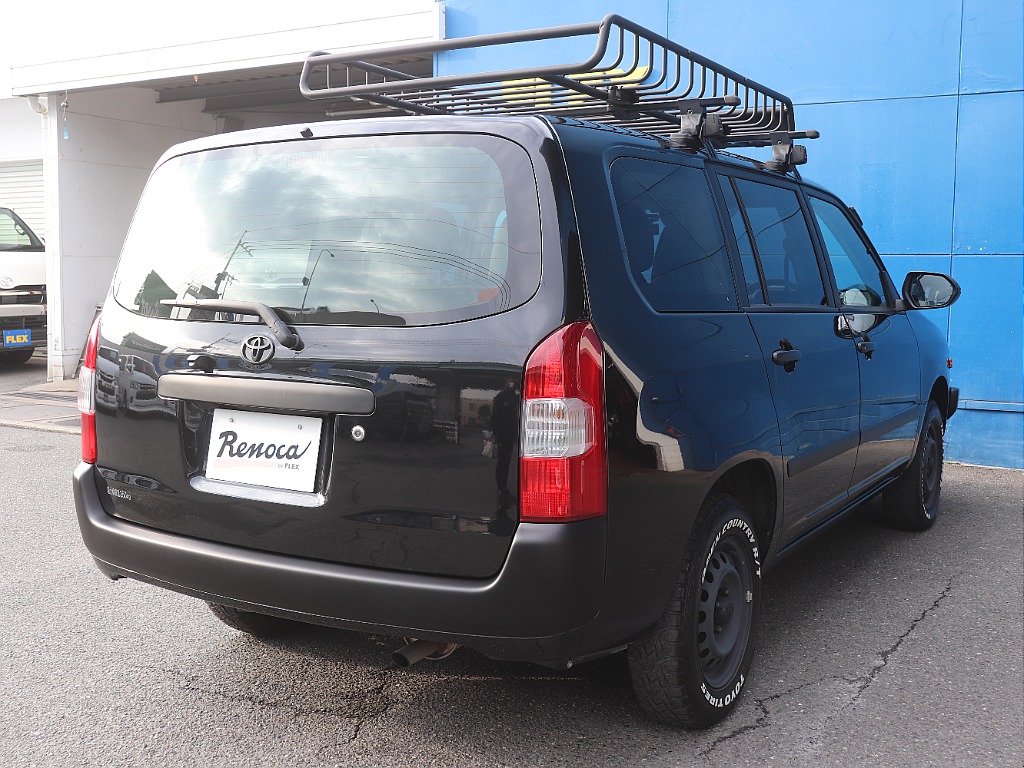 ハイエースの事なら専門店のフレックス福岡店へ！　現金を減らしにくいローン購入や、経費が使える法人様にぴったりのリースなどハイエースライフを始めるお手伝いをいたします！