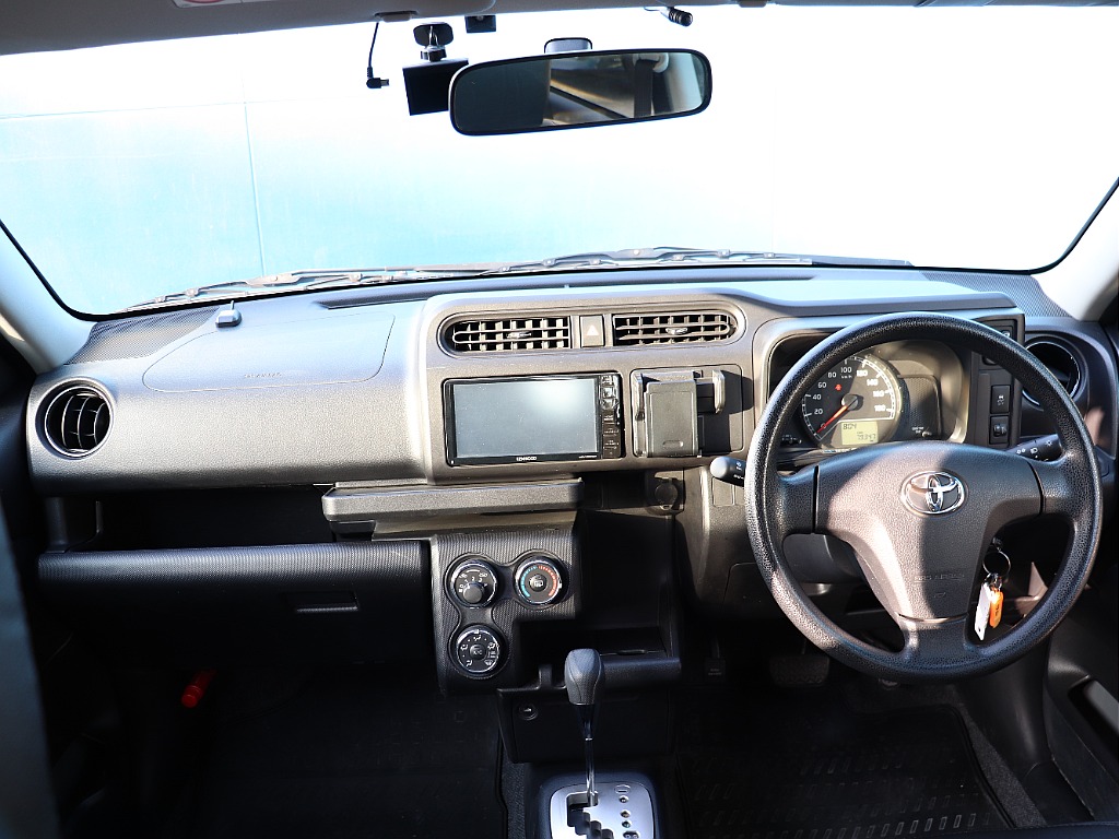 トヨタ サクシードバン(2枚目)