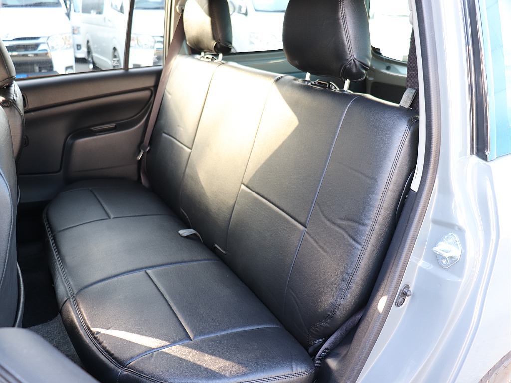 トヨタ サクシードバン(16枚目)