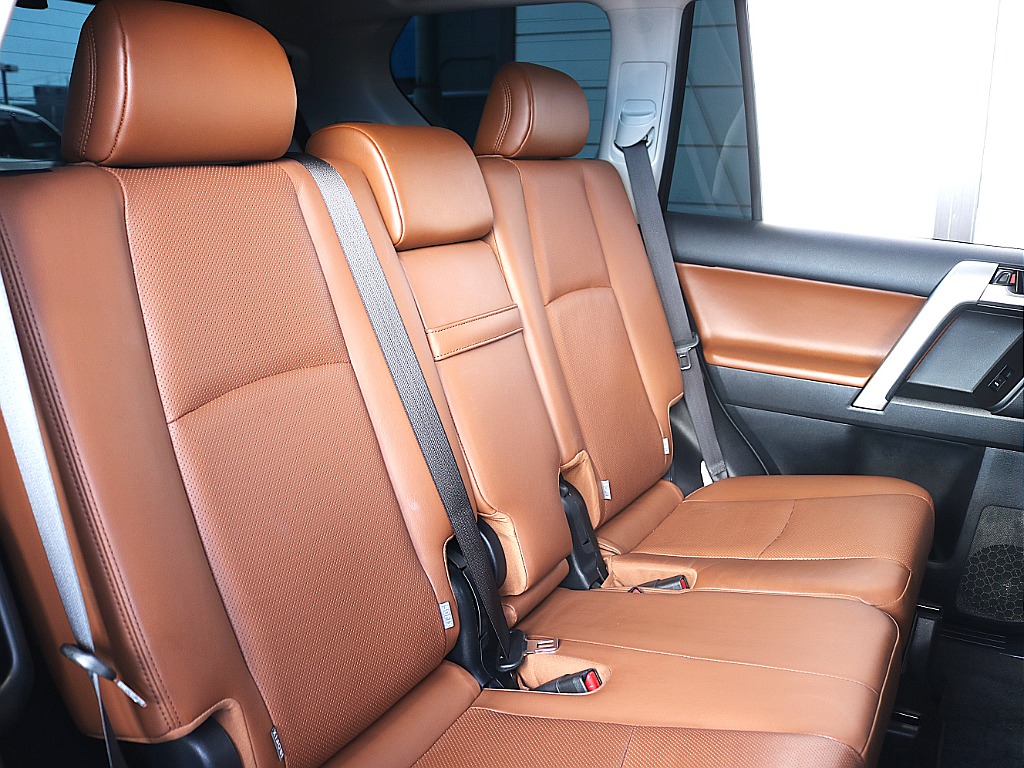 トヨタ ランドクルーザープラド(13枚目)