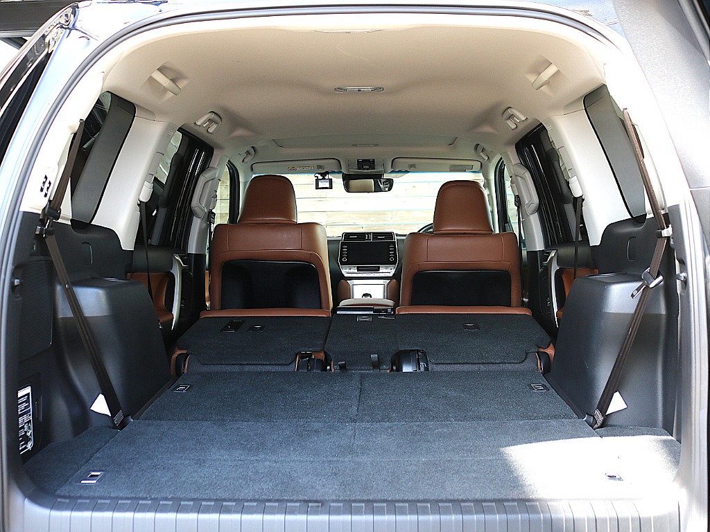 トヨタ ランドクルーザープラド(17枚目)