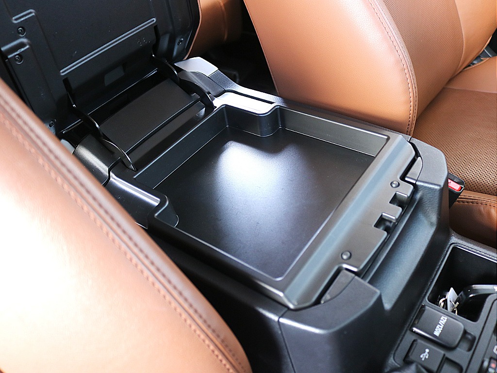 トヨタ ランドクルーザープラド(28枚目)