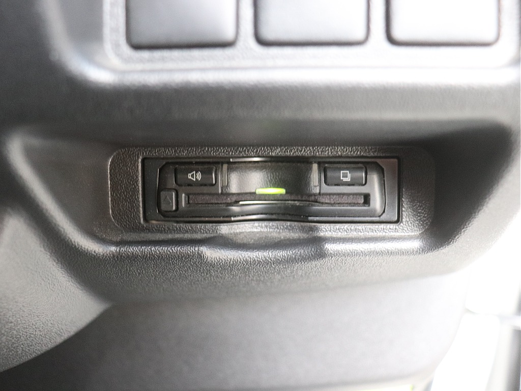 トヨタ ハイエースバン(25枚目)