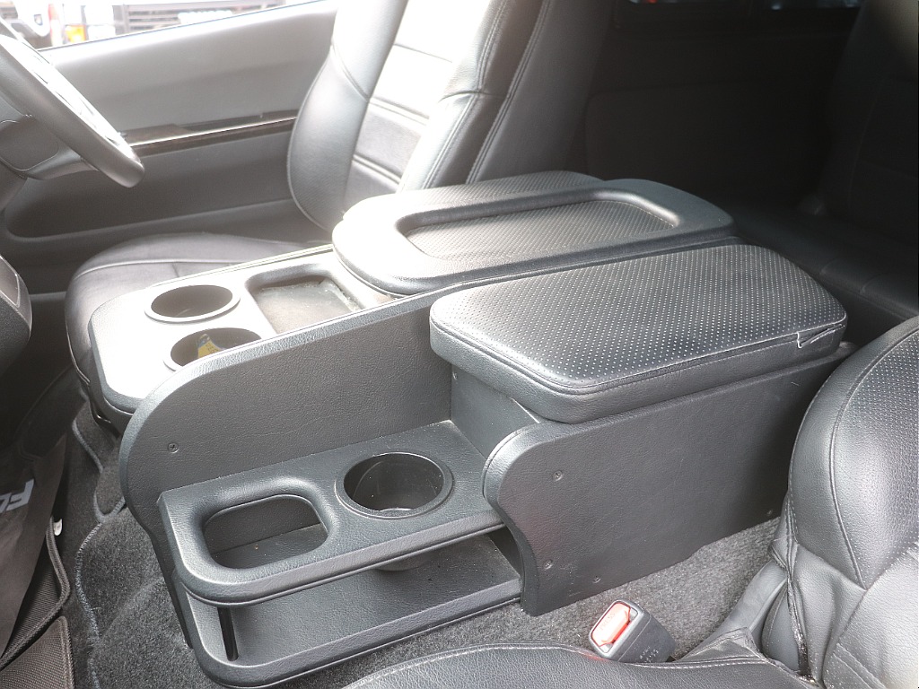 トヨタ ハイエースバン(33枚目)