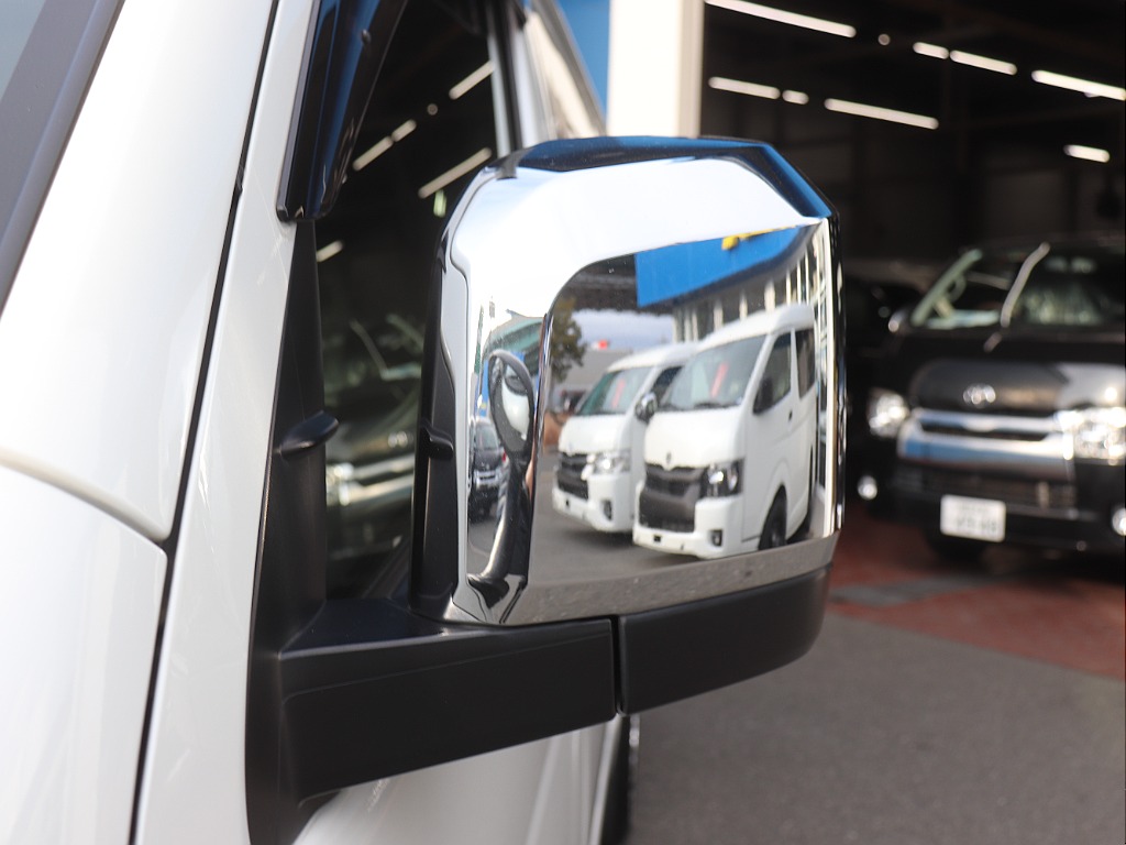 トヨタ ハイエースバン(44枚目)