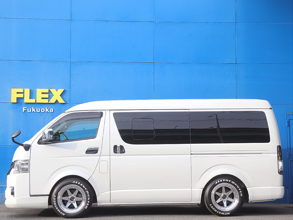 トヨタ ハイエースバン(7枚目)