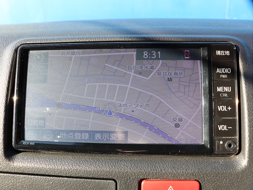 7インチ純正ナビ搭載