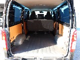 ハイエースの中で 最もシンプルで実用性を重視したグレード！荷物運びや業務用途に向いています♪