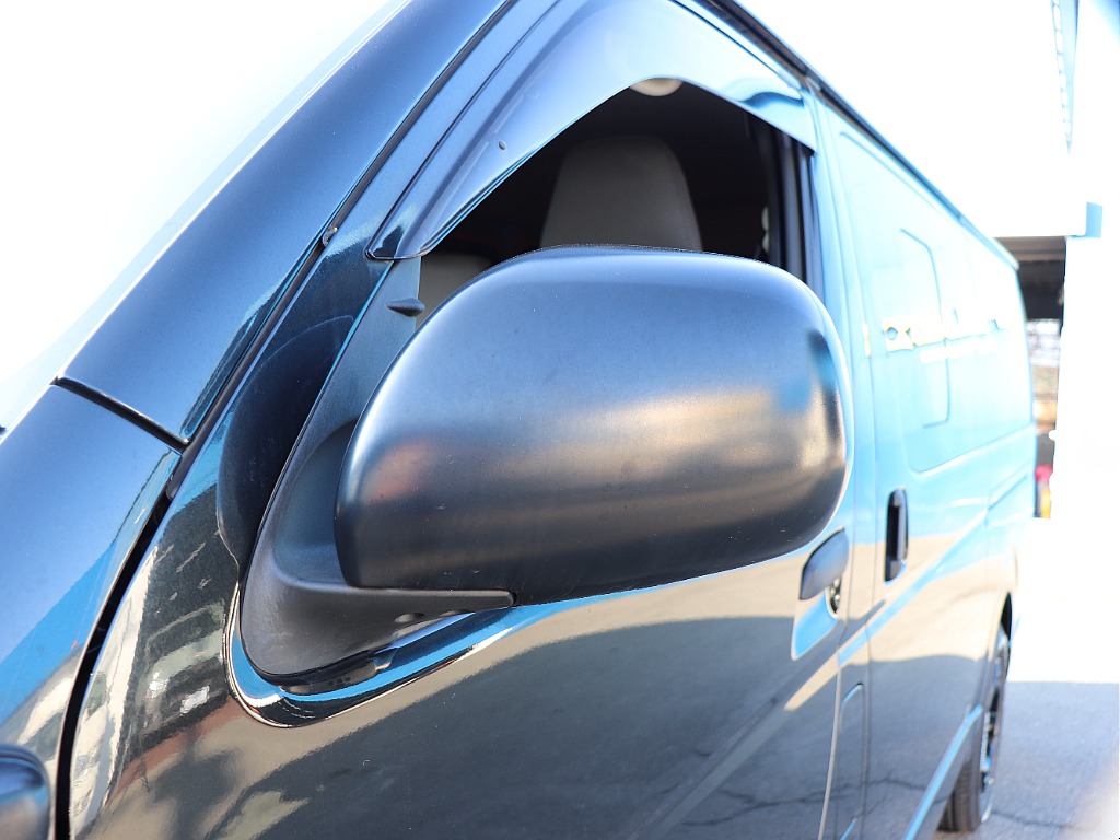 ハイエースの事なら専門店のフレックス福岡店へ！　現金を減らしにくいローン購入や、経費が使える法人様にぴったりのリースなどハイエースライフを始めるお手伝いを致します！