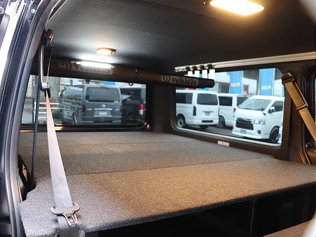 UIビークル　ルームキャリアは、ハイエースの横幅を最大限に活用！