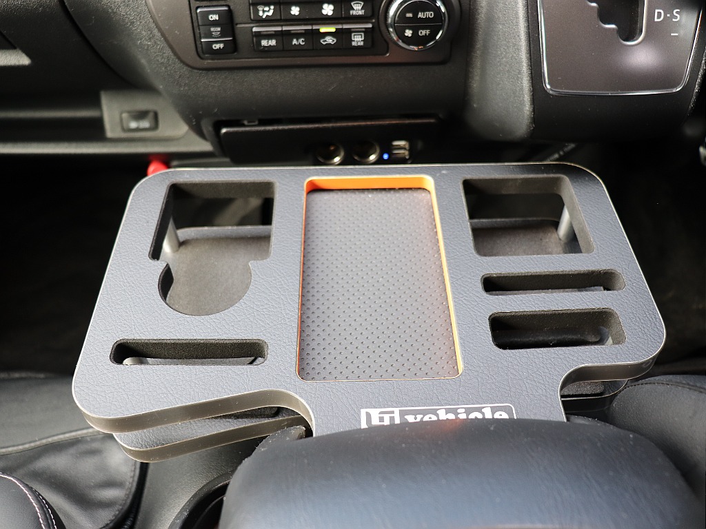 ハイエースの事なら専門店のフレックス福岡店へ！　現金を減らしにくいローン購入や、経費が使える法人様にぴったりのリースなどハイエースライフを始めるお手伝いをいたします！