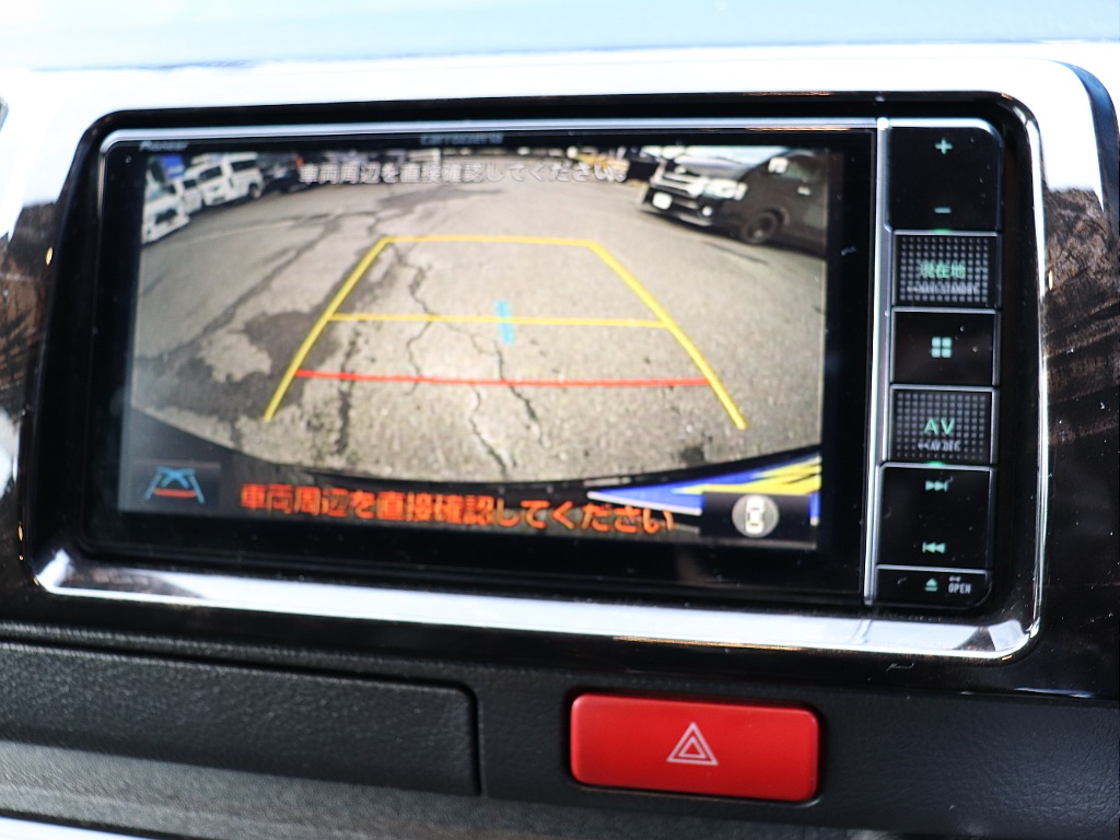 ハイエースの事なら専門店のフレックス福岡店へ！　現金を減らしにくいローン購入や、経費が使える法人様にぴったりのリースなどハイエースライフを始めるお手伝いをいたします！