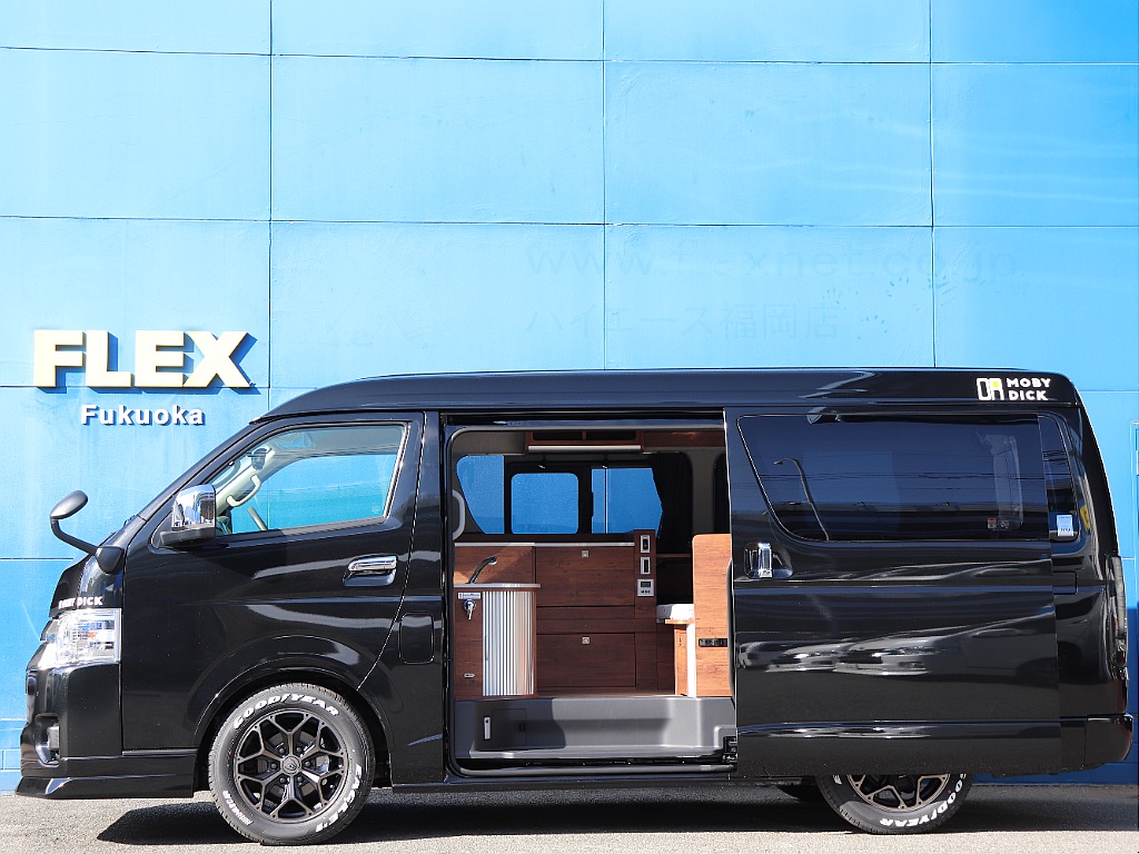 パワースライドドア完備！