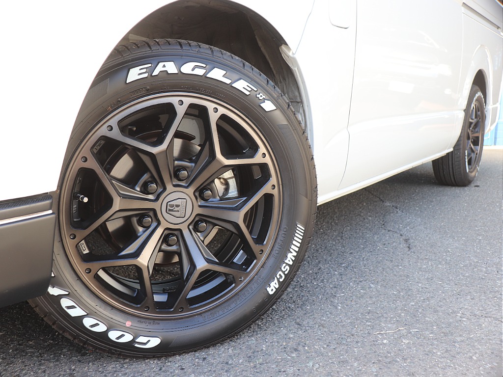 トヨタ ハイエースバン(11枚目)