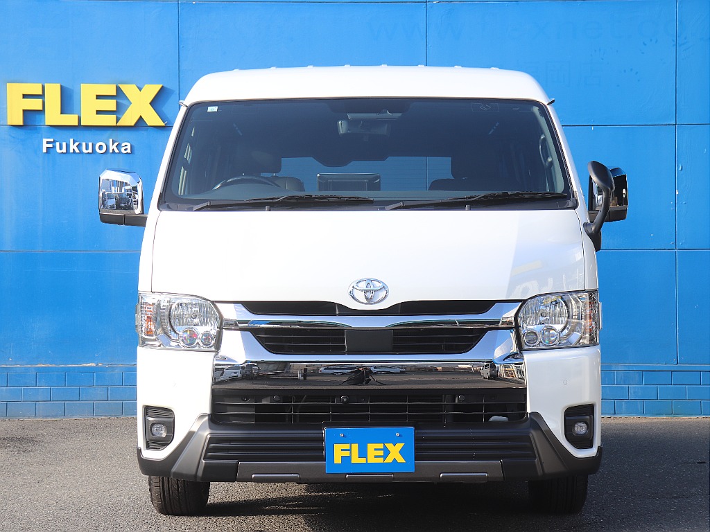 トヨタ ハイエースバン(16枚目)